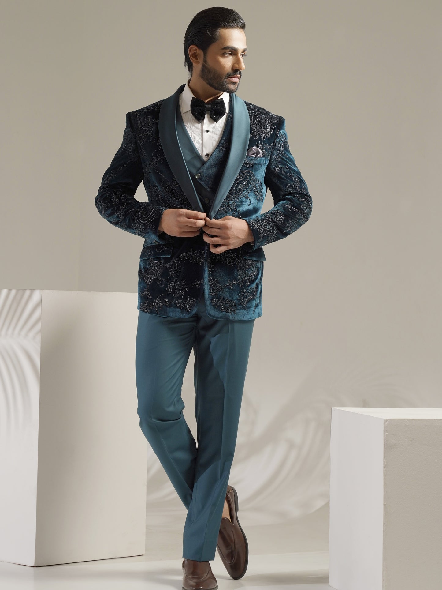 Egyptian Teal Tuxedo