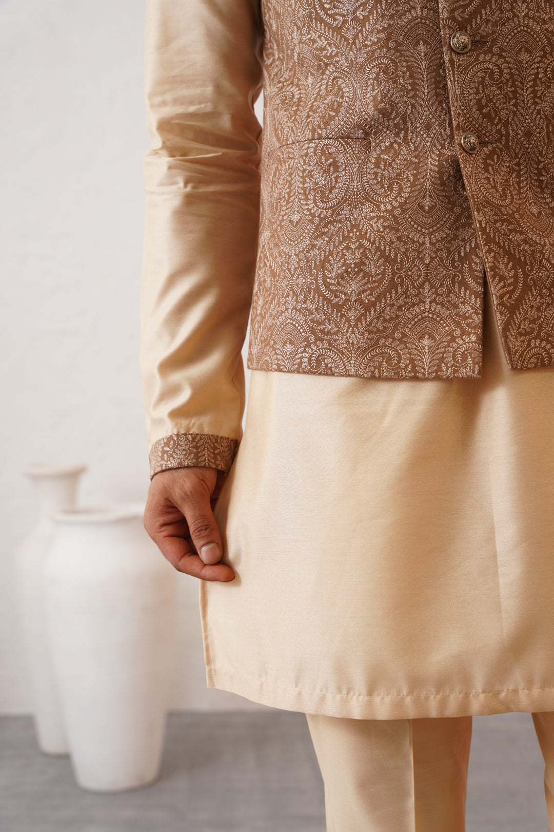 Kashmiri Beige Bundi Set