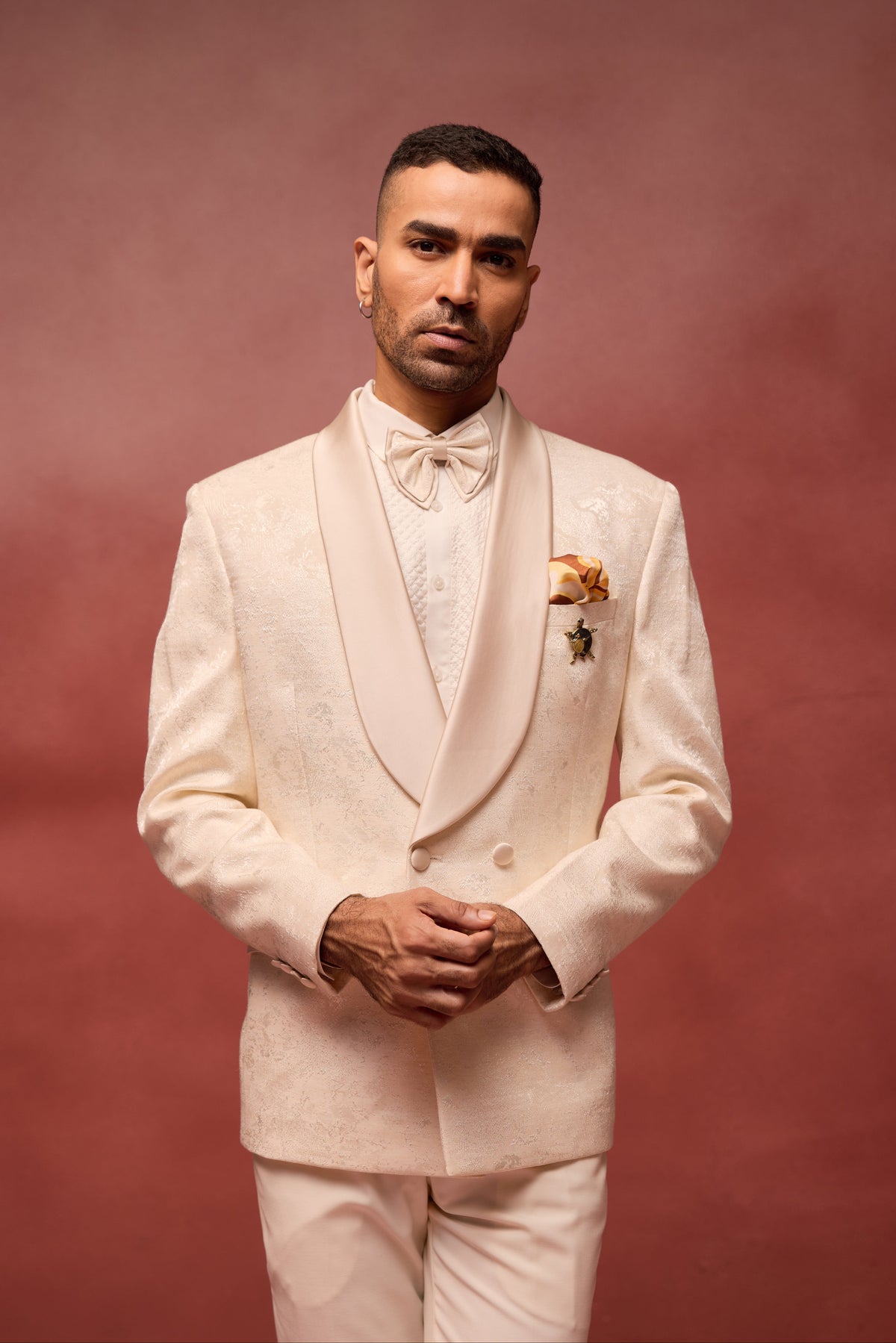 Pearl Elegance Tuxedo
