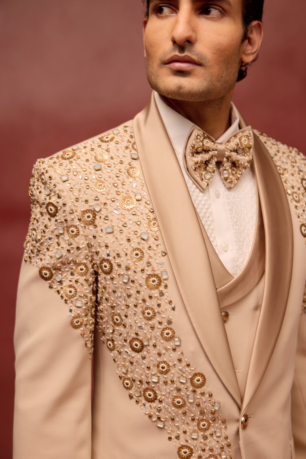 Golden Éclat Luxury Tuxedo