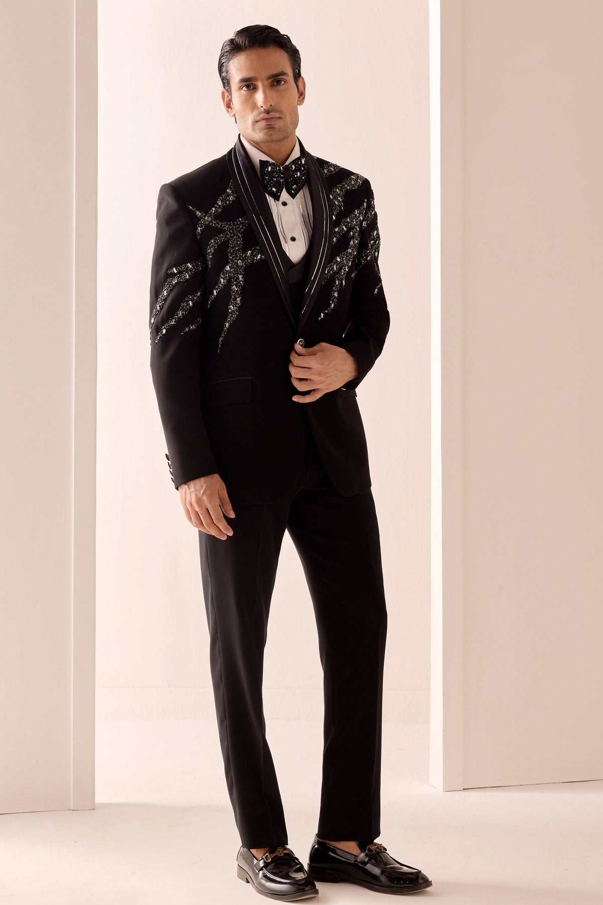 Black Eclipse Embroidered Tuxedo