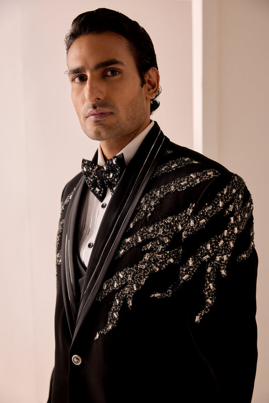 Black Eclipse Embroidered Tuxedo