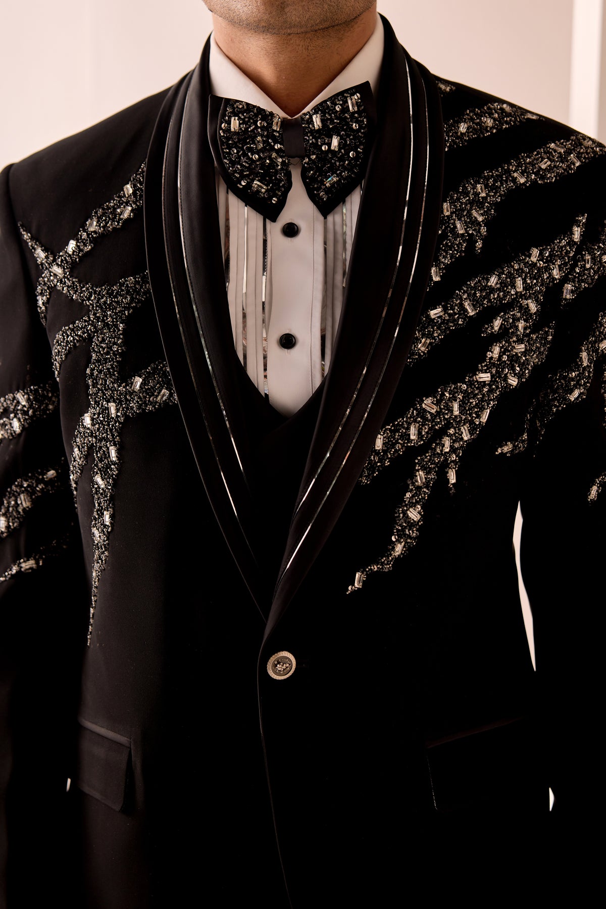 Black Eclipse Embroidered Tuxedo