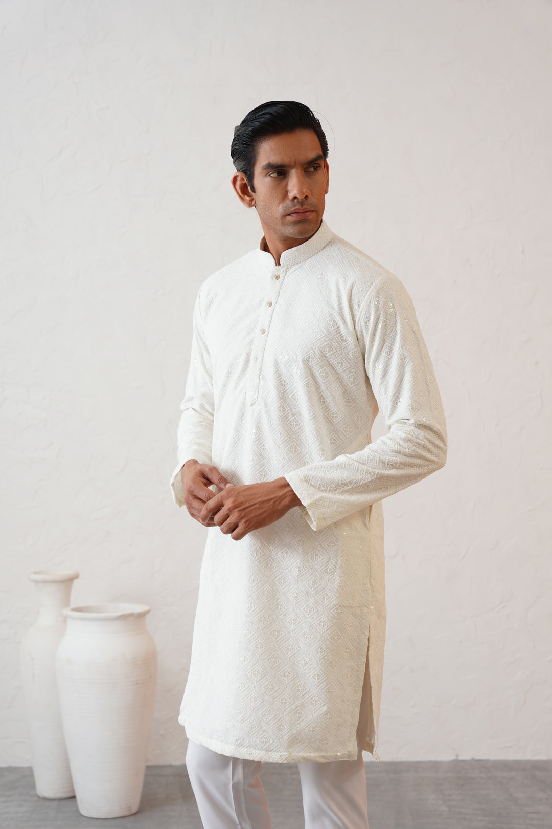 Lucknowi Ivory Kurta Set