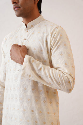 Benarasi Ivory Kurta Set