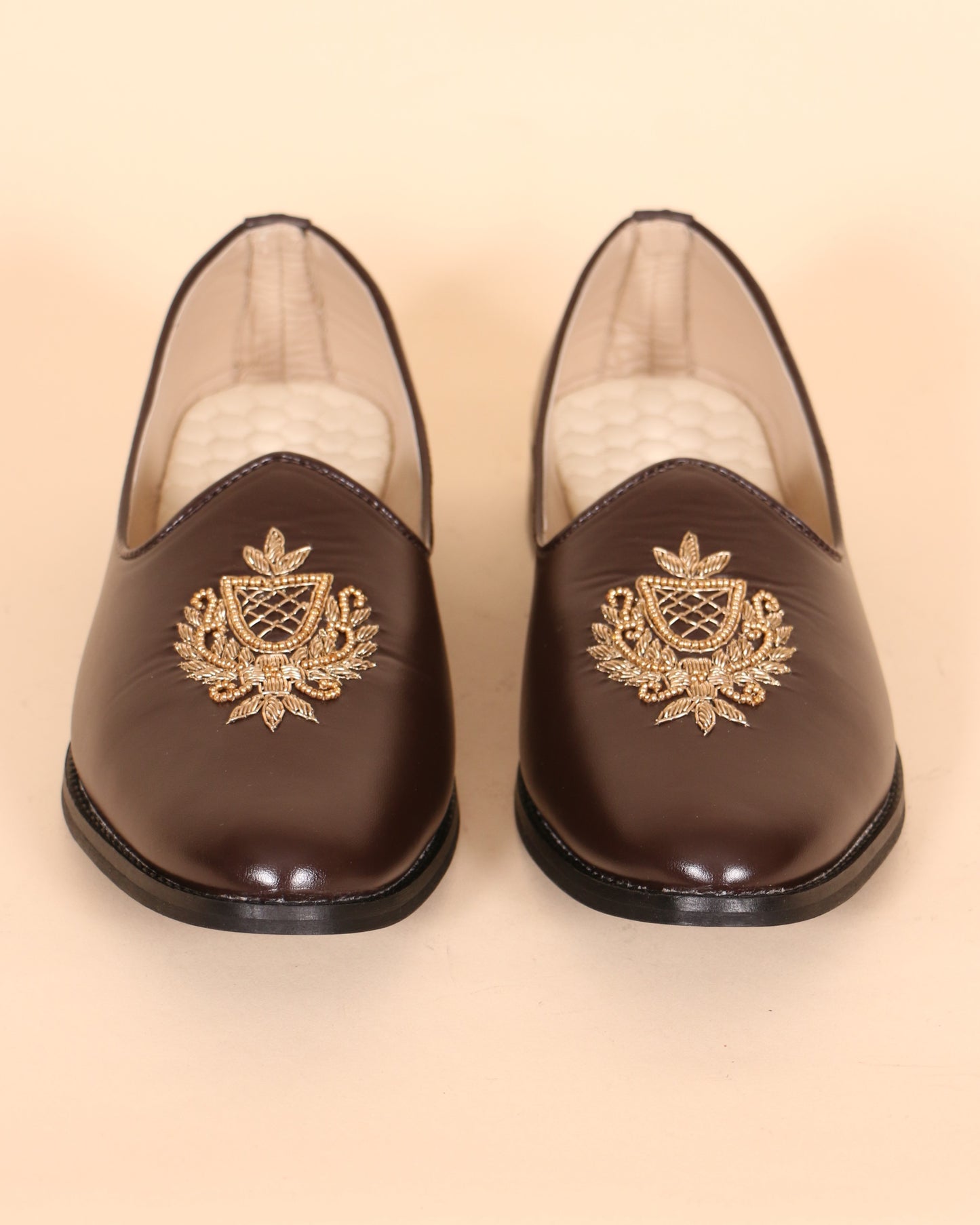 Vegan Brown Mojari