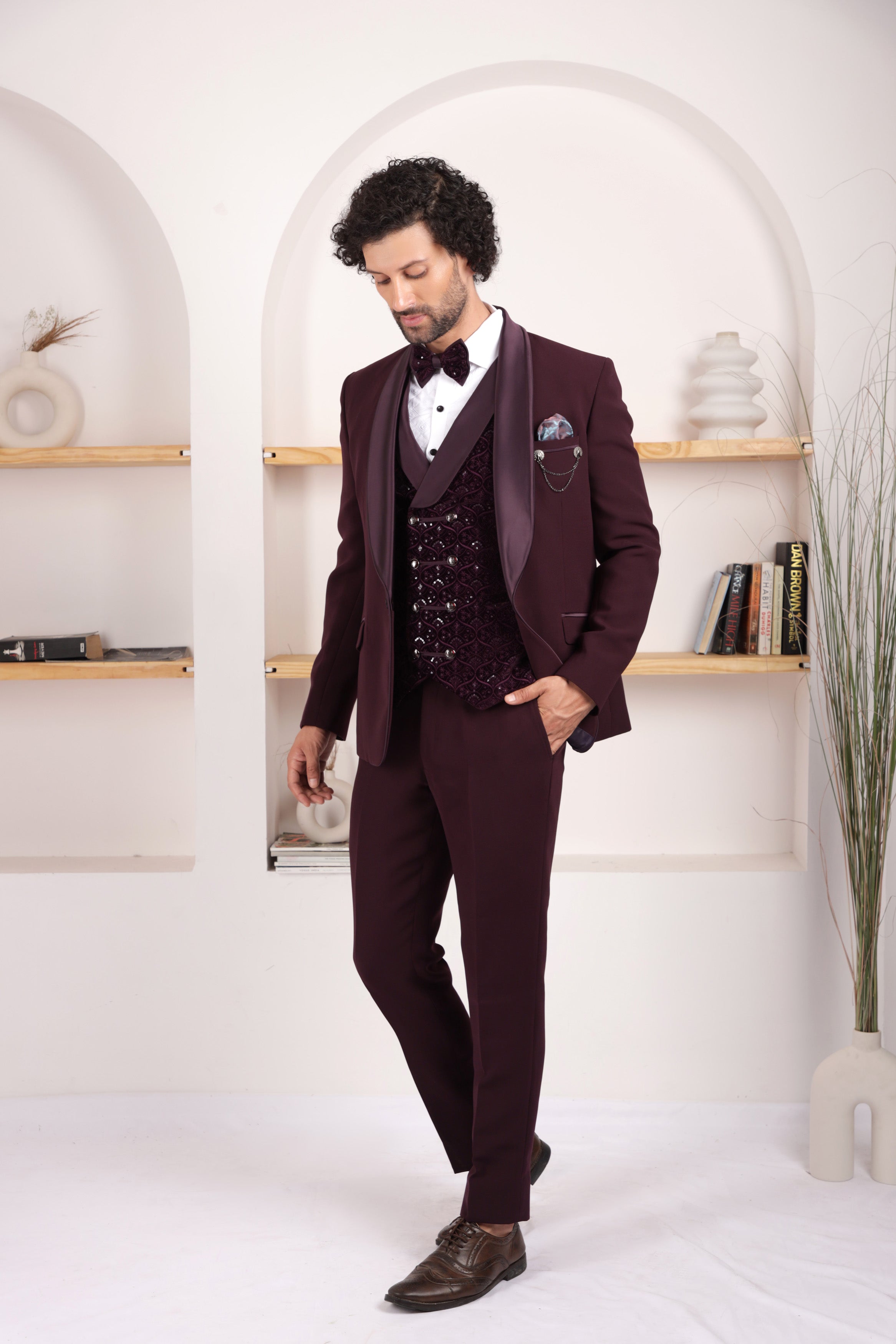 Black Men Suit 3 Piece Slim Fit Peak Lapel Party Prom Groom Tuxedo Wedding  Suits | eBay